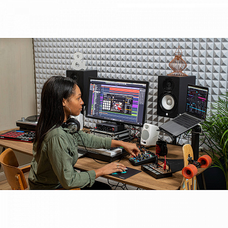 STEINBERG UR24C USB аудиоинтерфейс