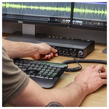 STEINBERG UR44C USB аудиоинтерфейс