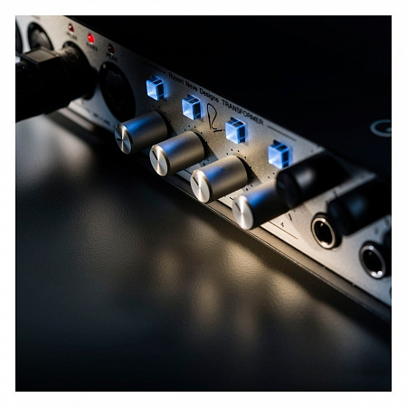STEINBERG UR-RT4 USB аудиоинтерфейс