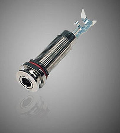 Soundking CC167S панельный разъем jack 1/4” female стерео